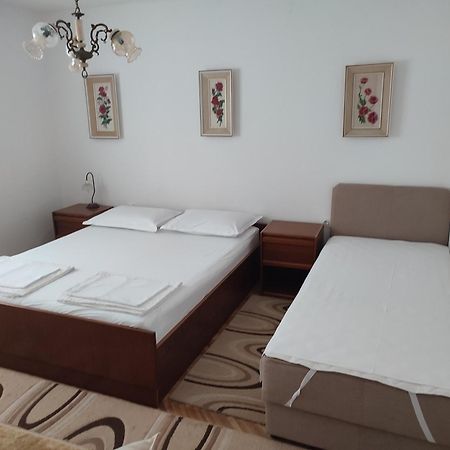 Apartments By The Sea Podaca, Makarska - 2576 Exterior photo